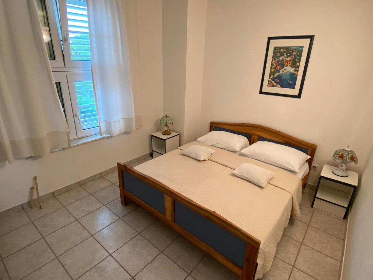 Blue Wave Apartments Turanj Eksteriør bilde
